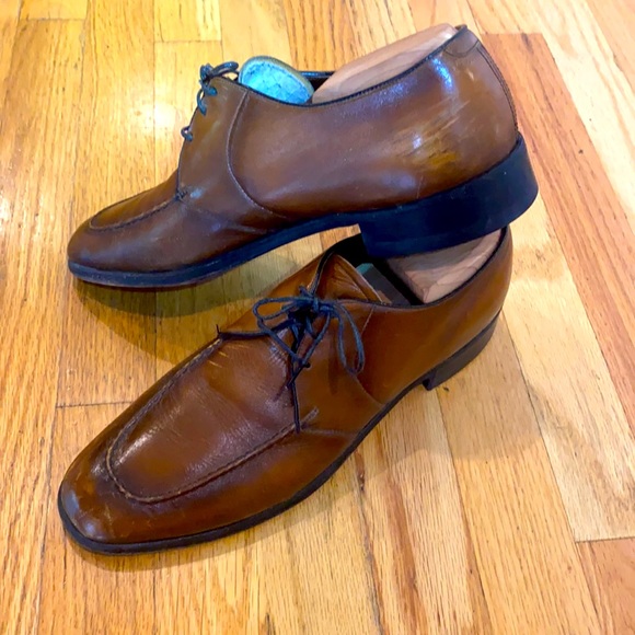 Botany Brown leather dress shoes. - Picture 2 of 8
